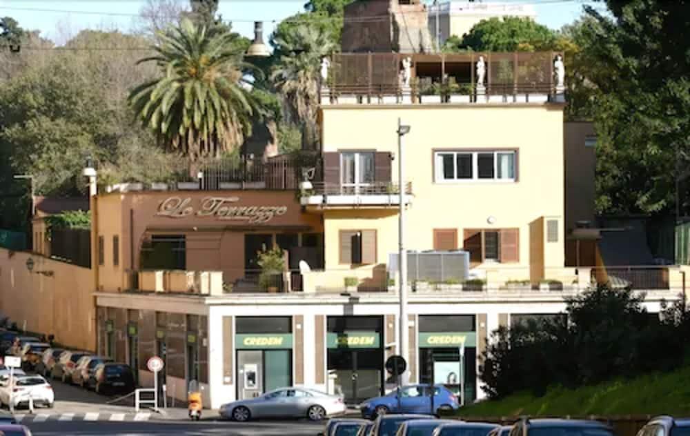 Le Terrazze Di San Giovanni Рим Екстериор снимка